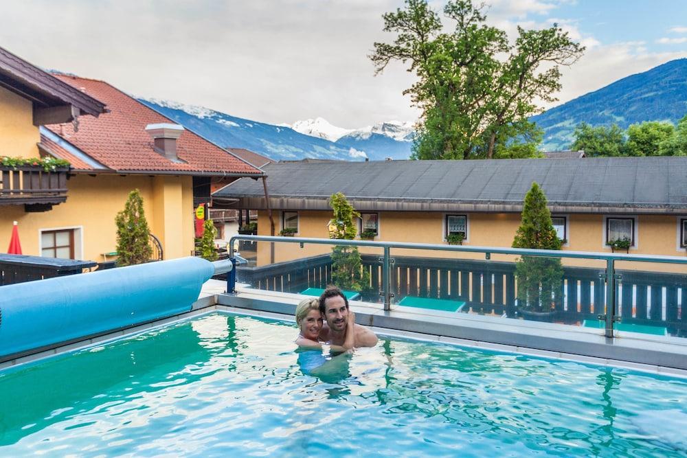Hotel Pachmair - Indoor/Outdoor Pool