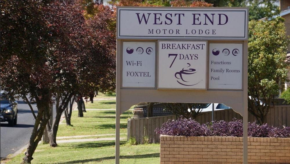 West End Motor Lodge - Exterior