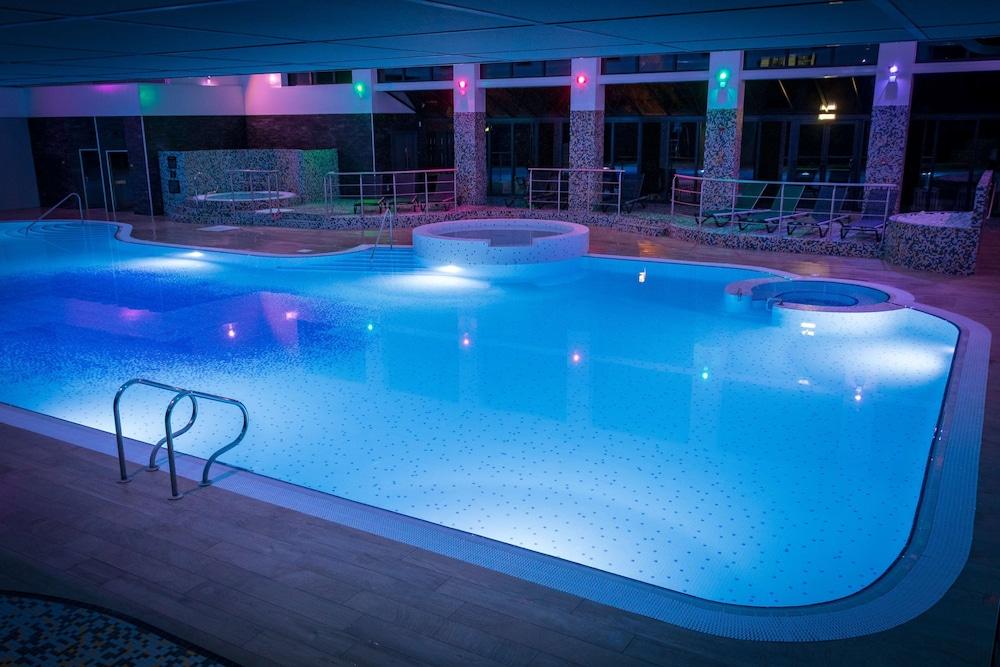 Village Hotel Coventry - Indoor Pool