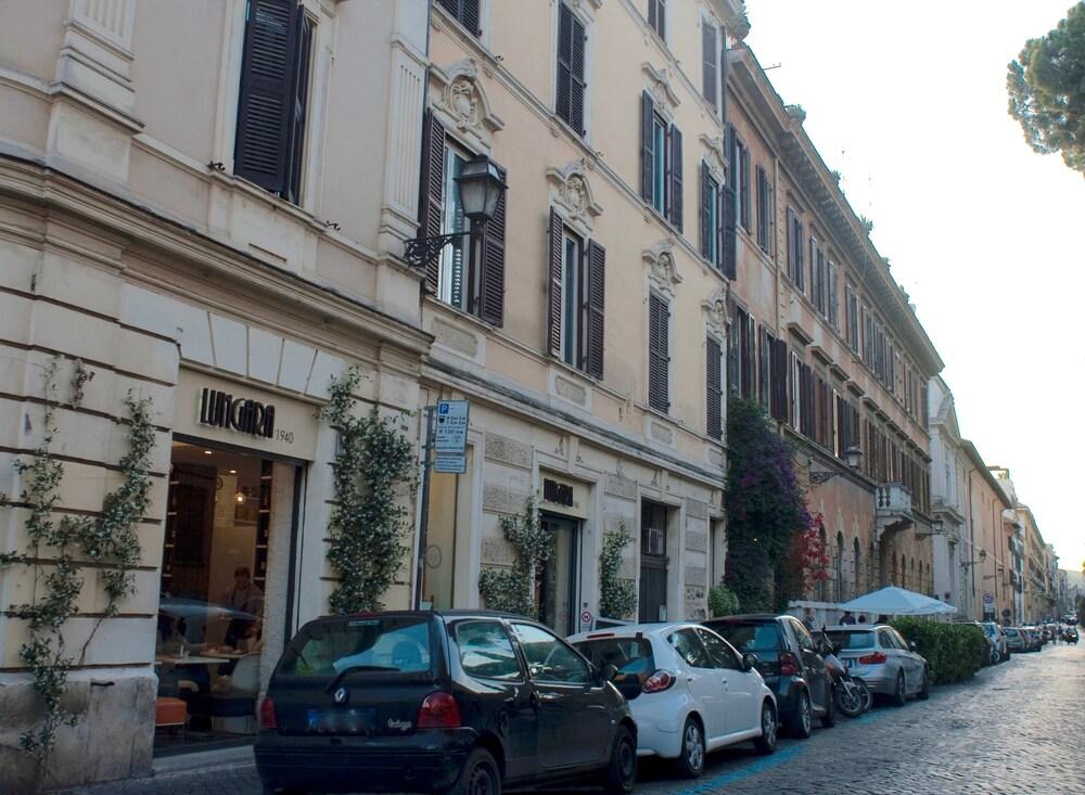 Casa in Trastevere - Front of Property