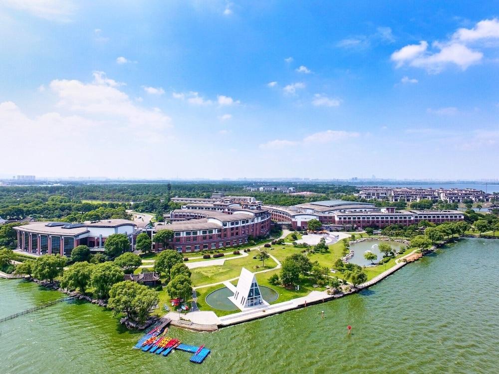 Tongli Lakeview Hotel - Featured Image