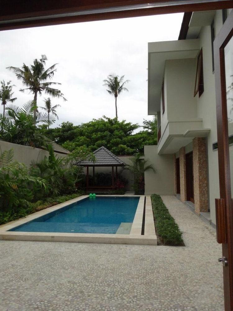 Kejora Villas Suites - Pool
