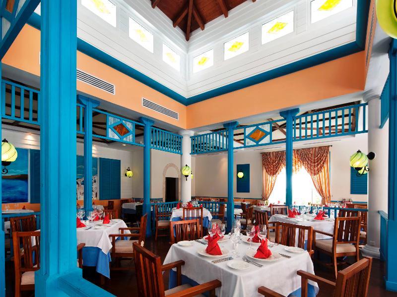 Memories Paraiso Beach Resort - Restaurant