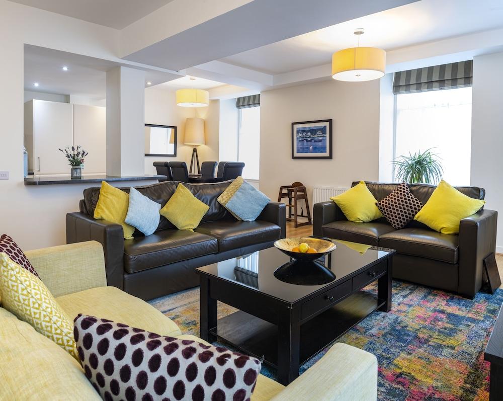 Inverness City Suites - Featured Image