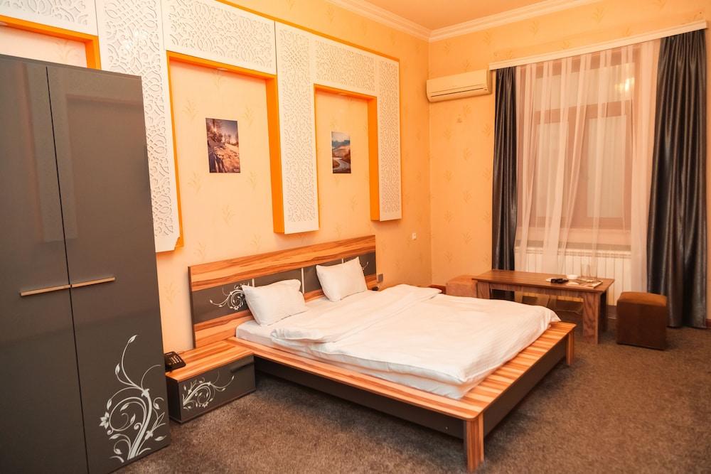 Marsel Hotel - Room