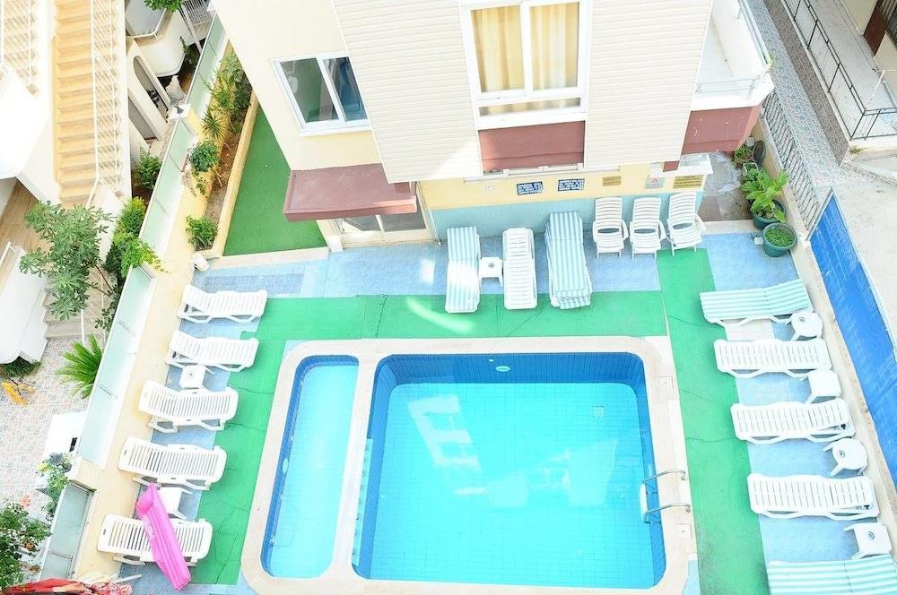 Kleopatra Beach Yildiz Hotel - Featured Image