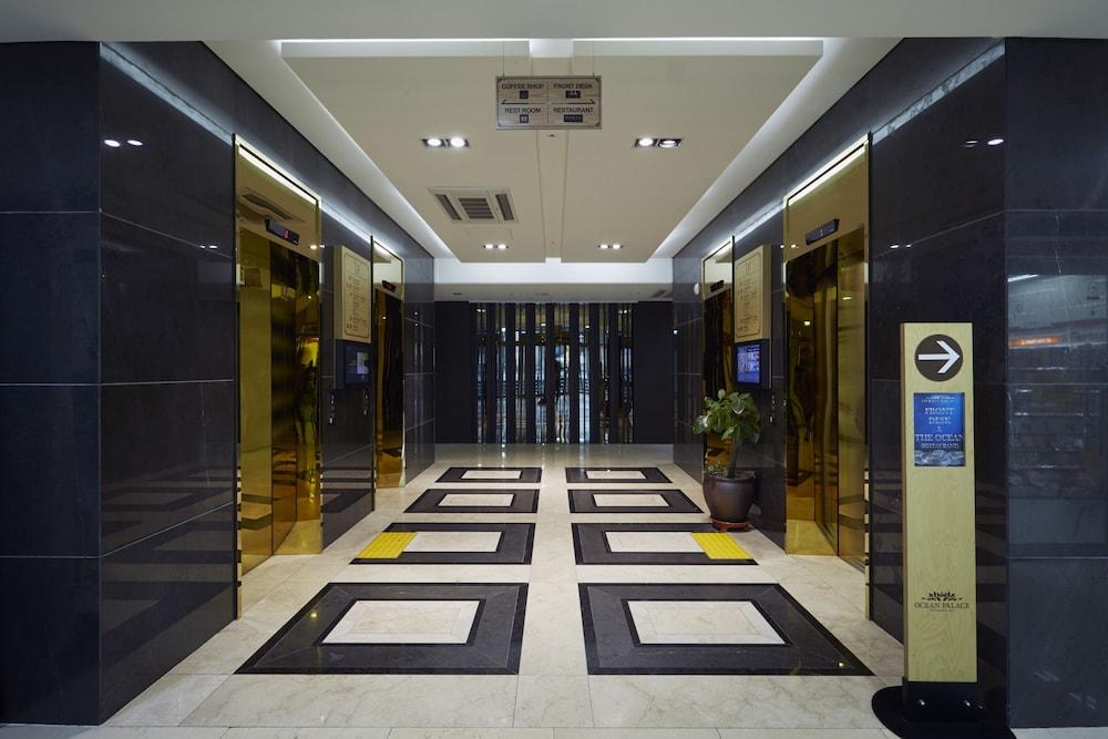ShinShin Hotel Jeju Ocean - Lobby