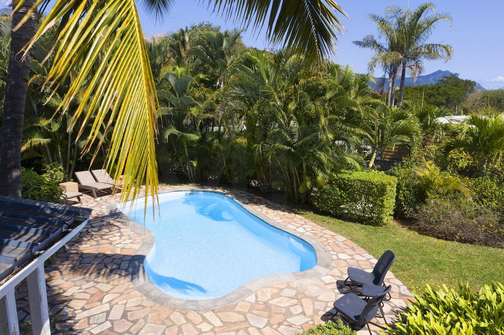 Villa Acassia with 2 rooms - Outdoor Pool