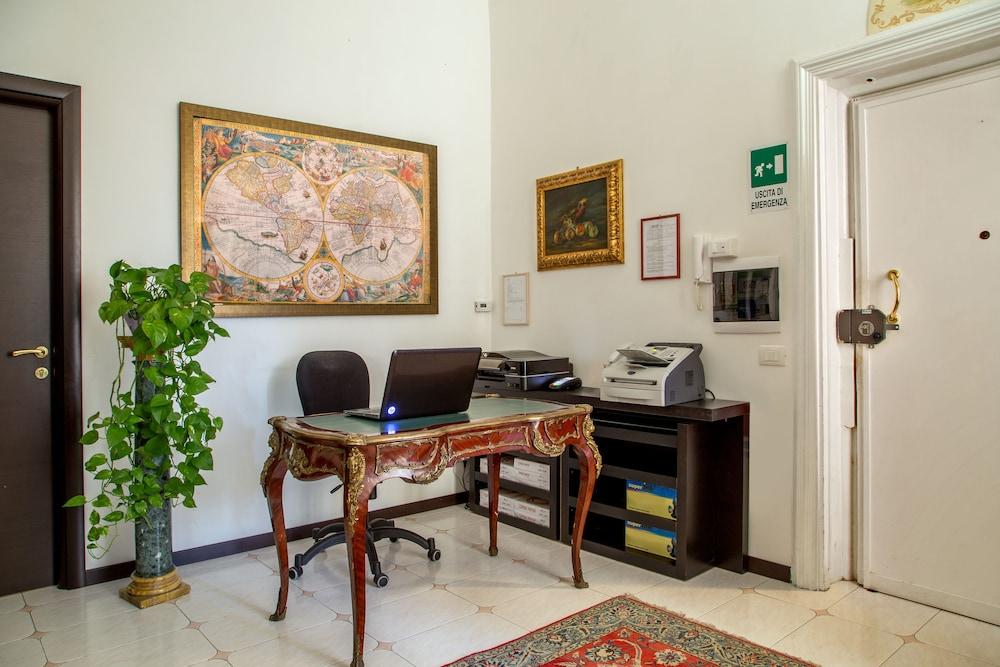 Roma Central Guest House - Reception
