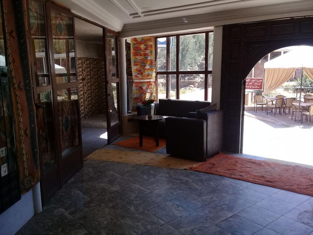 Hotel Amalou Imouzer Ida Outanan - Interior
