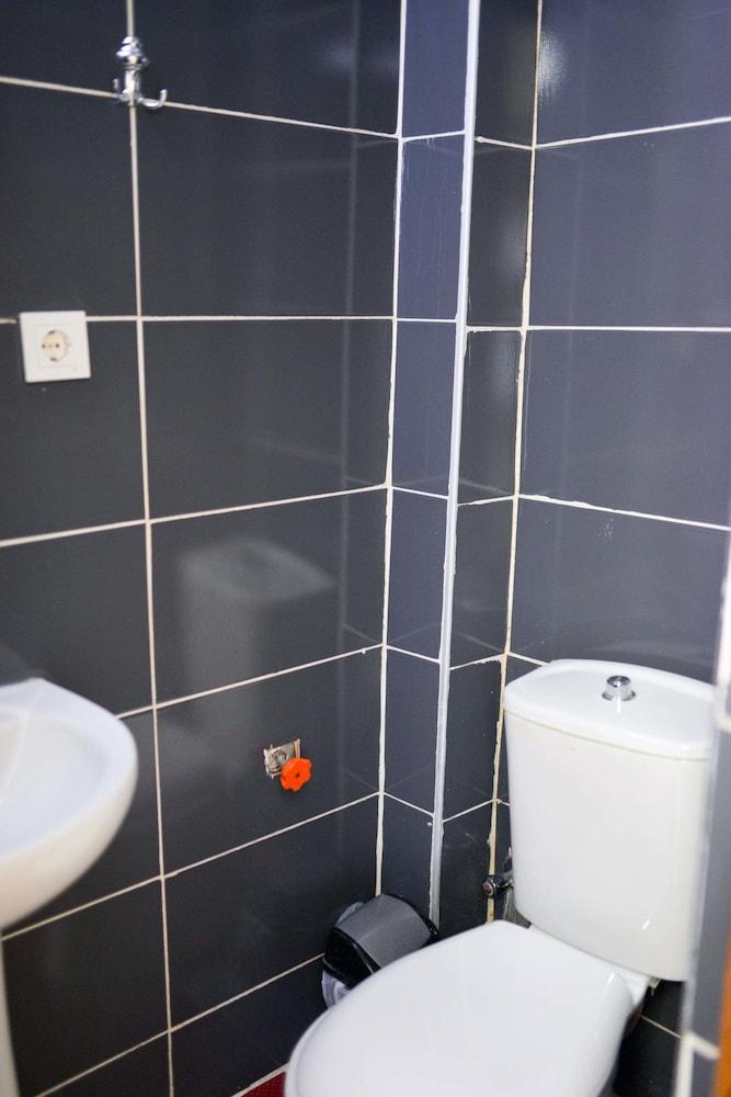 Carsi Apart Otel - Bathroom