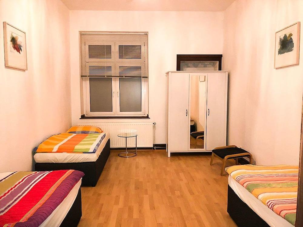 Tripcologne Apartments Bergisch Gladbach since 2013 - Room