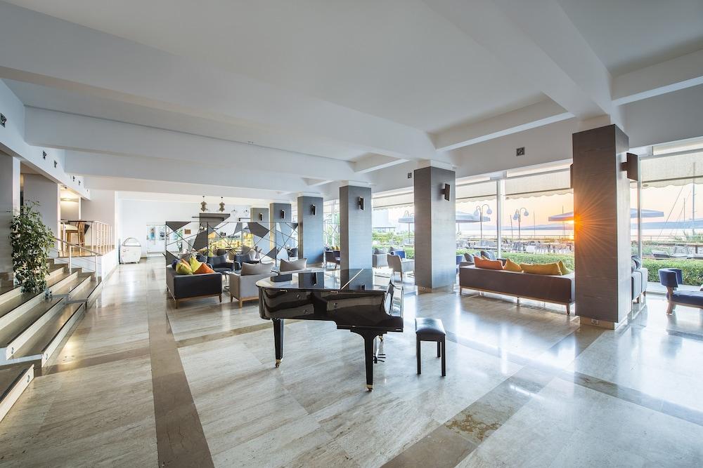 Altin Yunus Hotel & Spa - Lobby