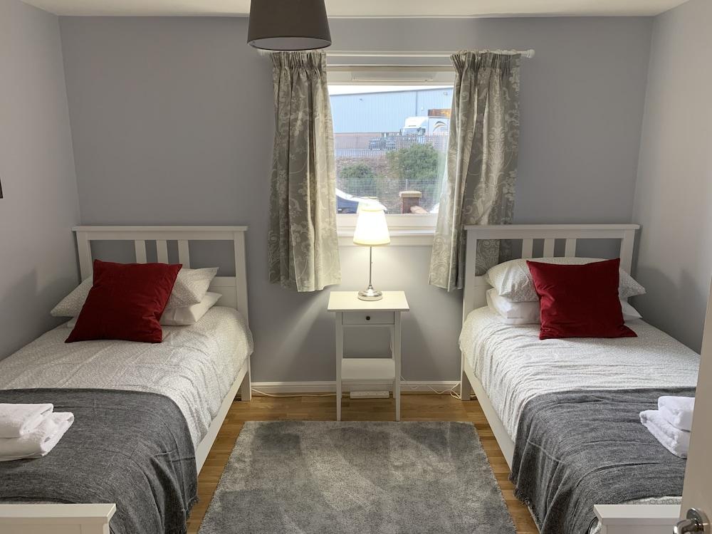 Serviced Apartments East Kilbride - Room