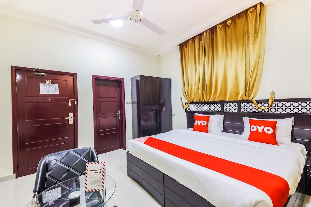 Super OYO 107 Ras Al Hadd Waves Hotel - Featured Image