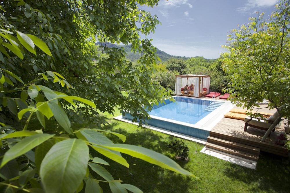 Ephesus Lodge - Outdoor Pool