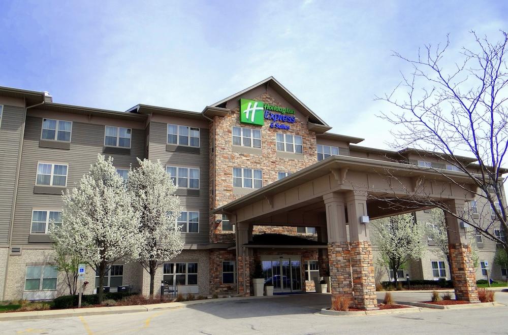 Holiday Inn Express & Suites Chicago West-Roselle, an IHG Hotel - Exterior