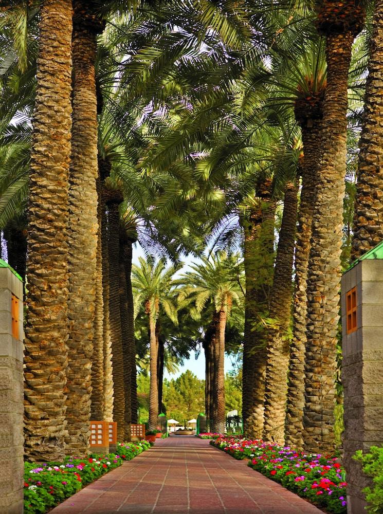Hyatt Regency Scottsdale Resort and Spa at Gainey Ranch - Exterior detail