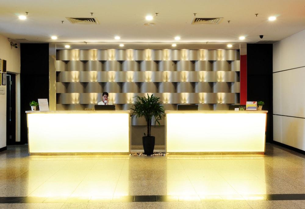 Hotel Sentral Seaview, Penang - Reception