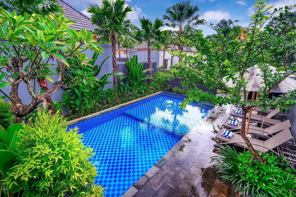 Villa Garden Umah D'Kampoeng - Featured Image