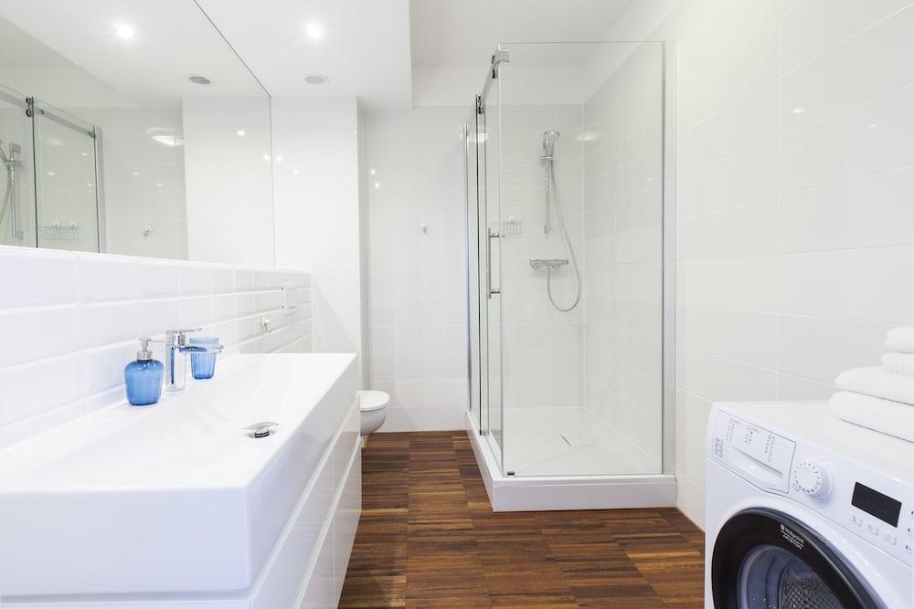 Homewell Apartments Stare Miasto - Bathroom