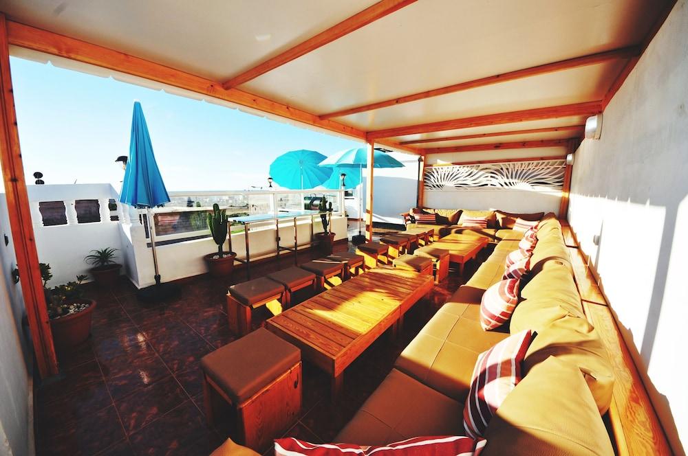 Hola Surf Morocco - Lobby Lounge