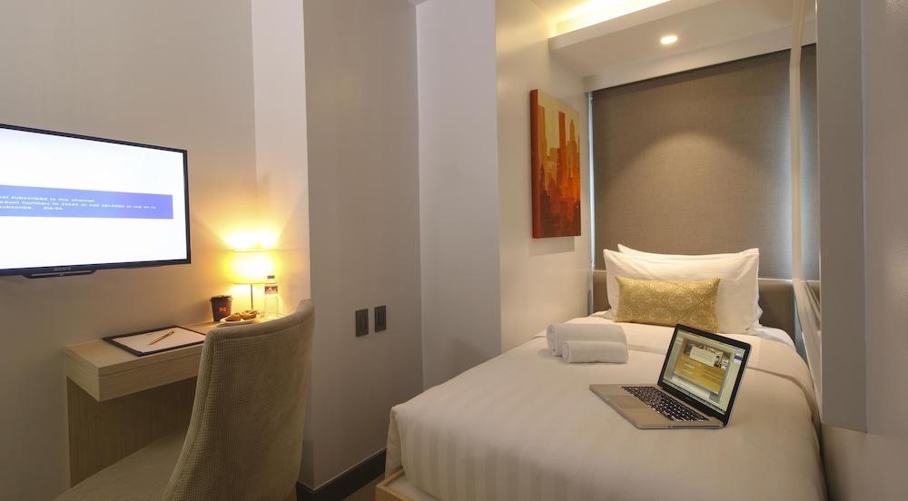 The Mini Suites - Eton Tower Makati - Room