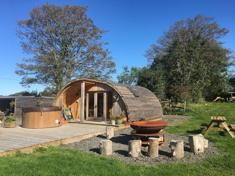Brynllwyd Glamping - Featured Image