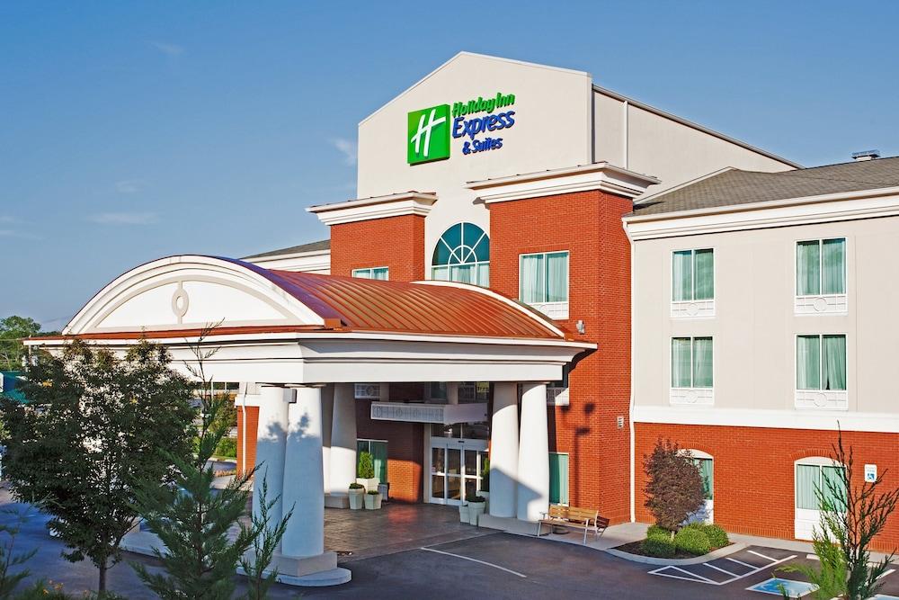 Holiday Inn Express & Suites Lenoir Cty, an IHG Hotel - Featured Image