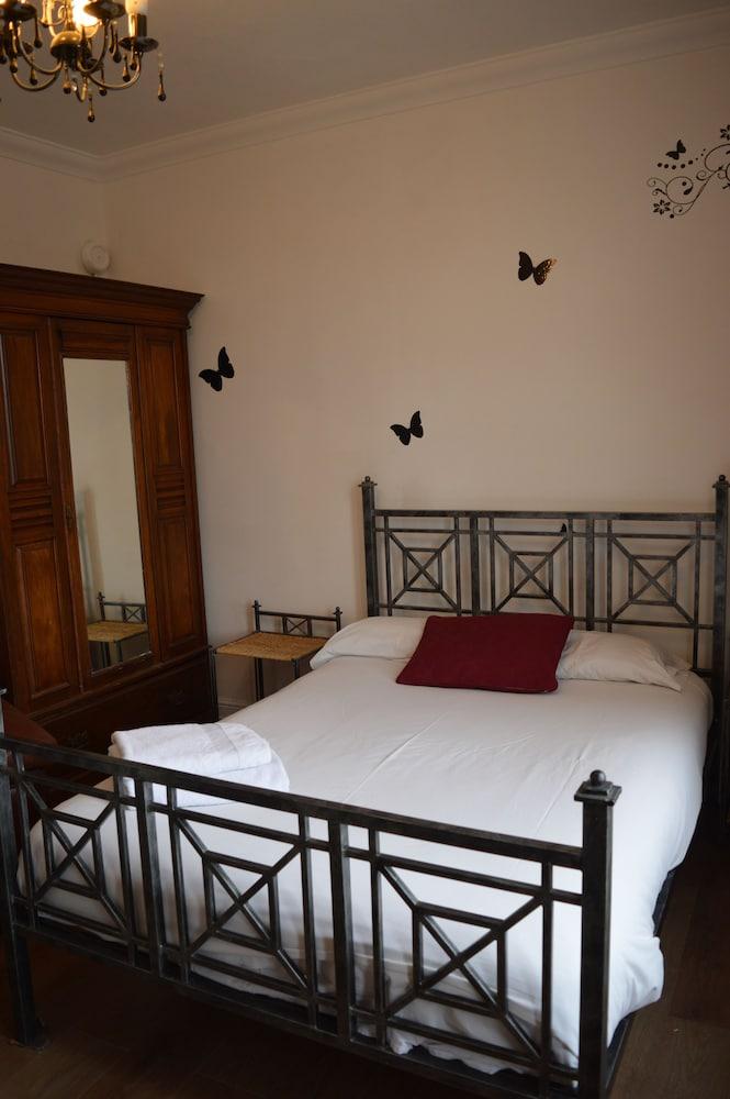 Syston Guest House - Room