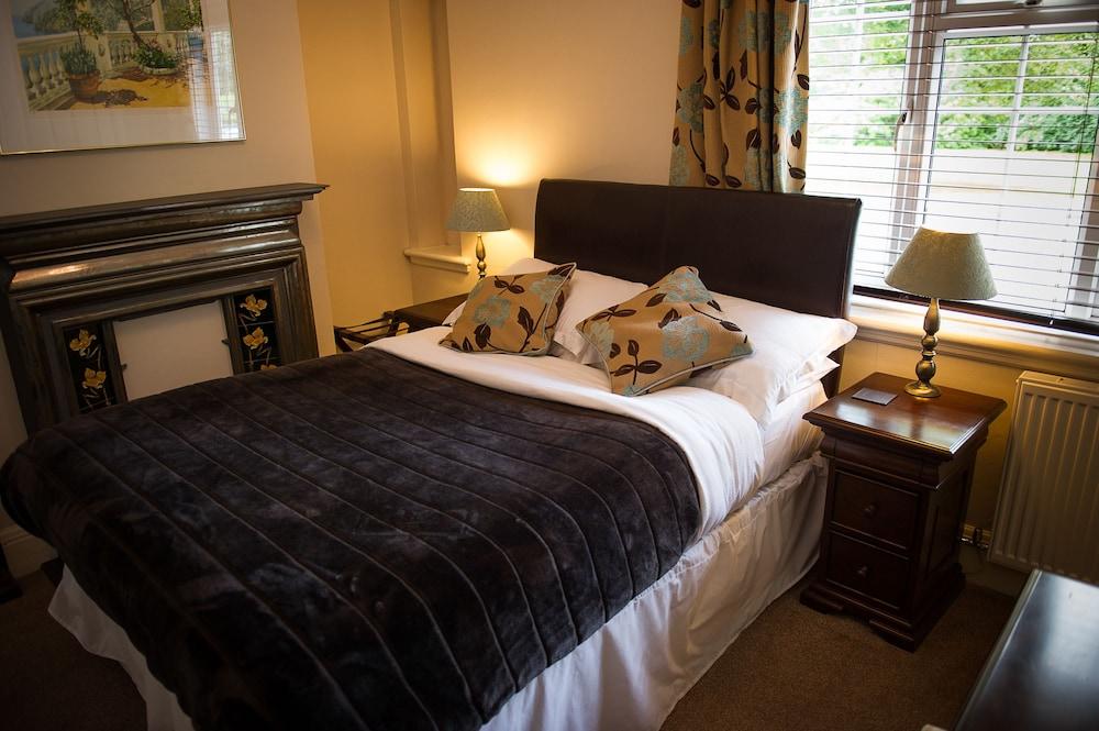 Claverton Country House Hotel - Room