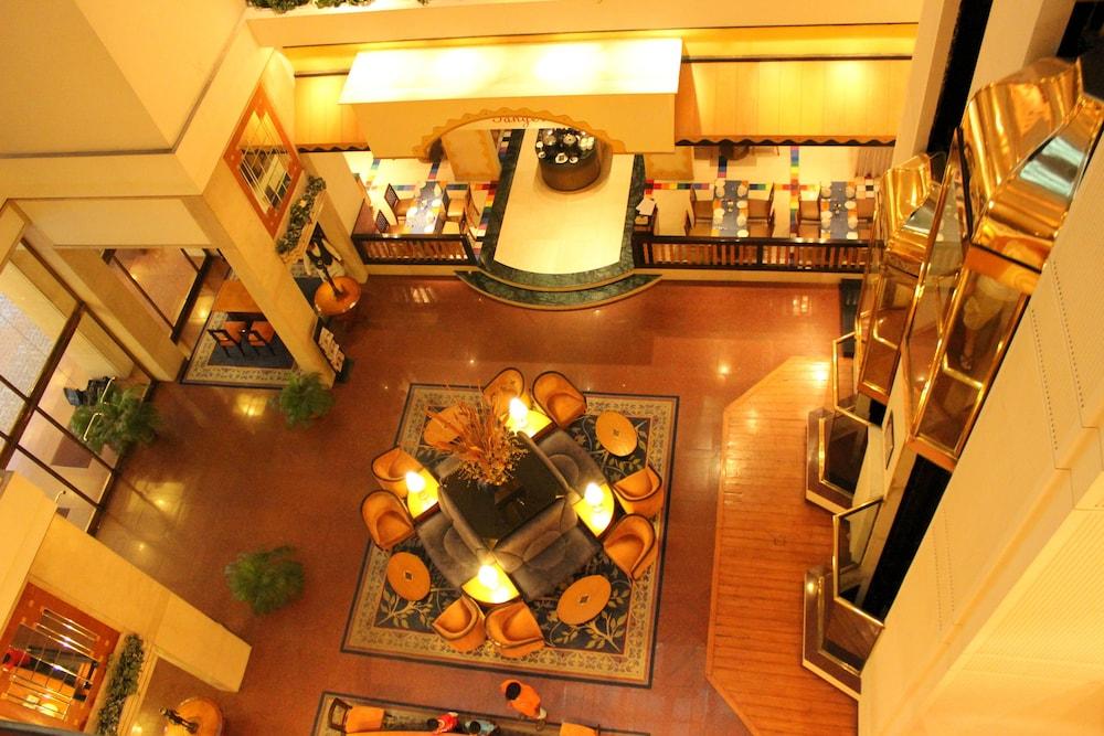 Hotel Sagar Plaza - Lobby