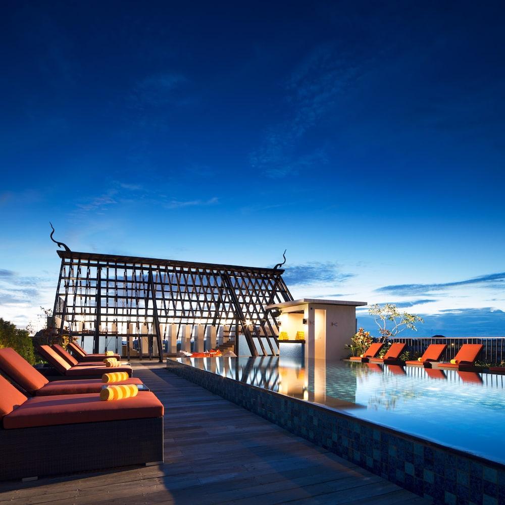 Sun Island Hotel & Spa Legian - Rooftop Pool
