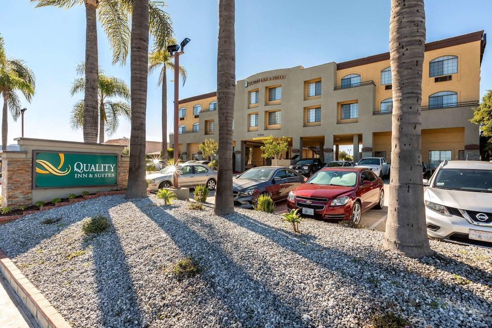 Quality Inn & Suites Huntington Beach - Exterior