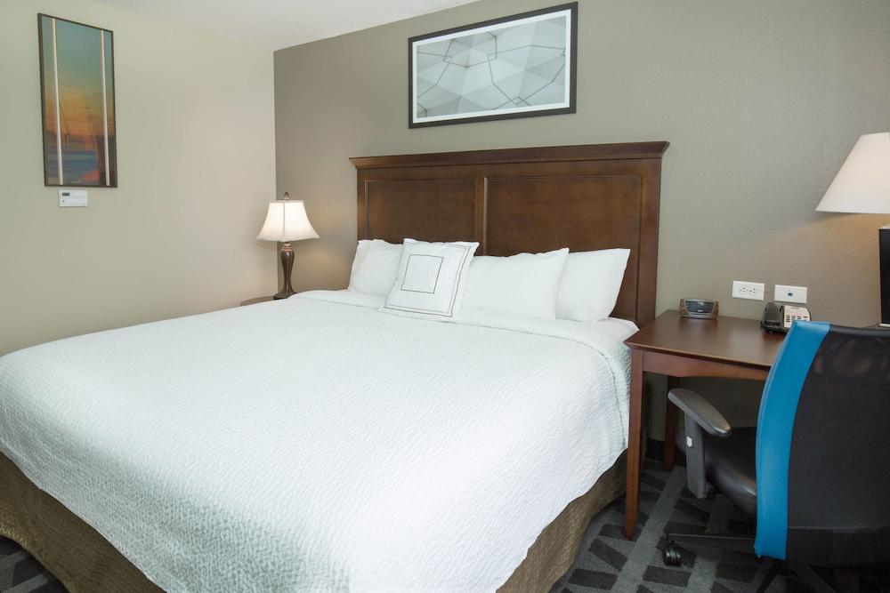 TownePlace Suites by Marriott Pocatello - Room