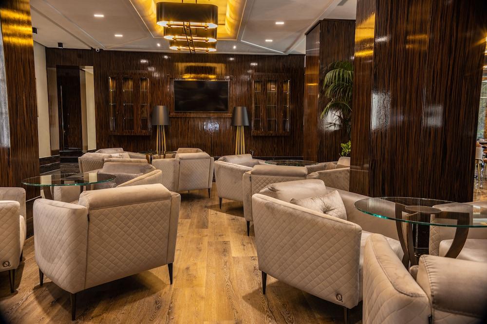 Hotel Golden Palace - Lobby Lounge