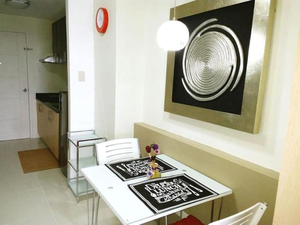 Wind Residences by JG Vacation Rentals - In-Room Dining