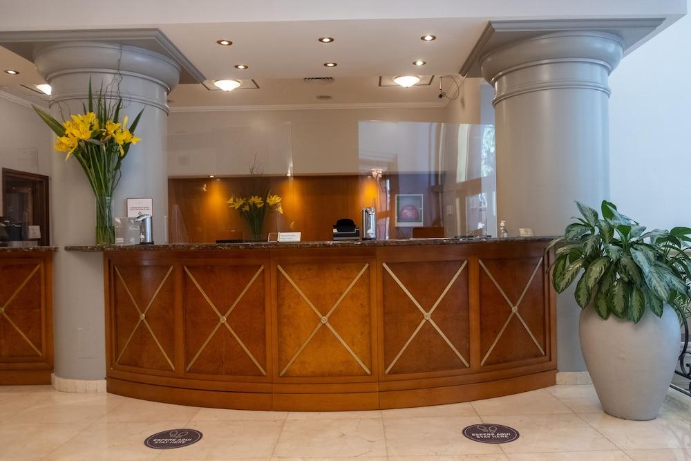 Hotel Intersur Recoleta - Reception