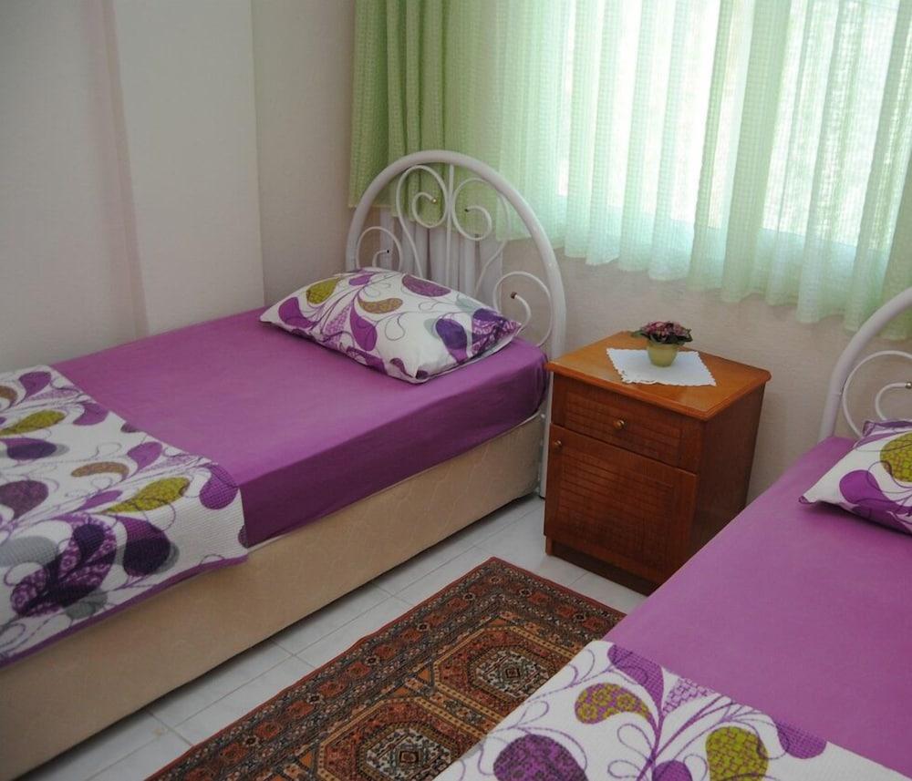 Dayanak Villa Evleri - Room