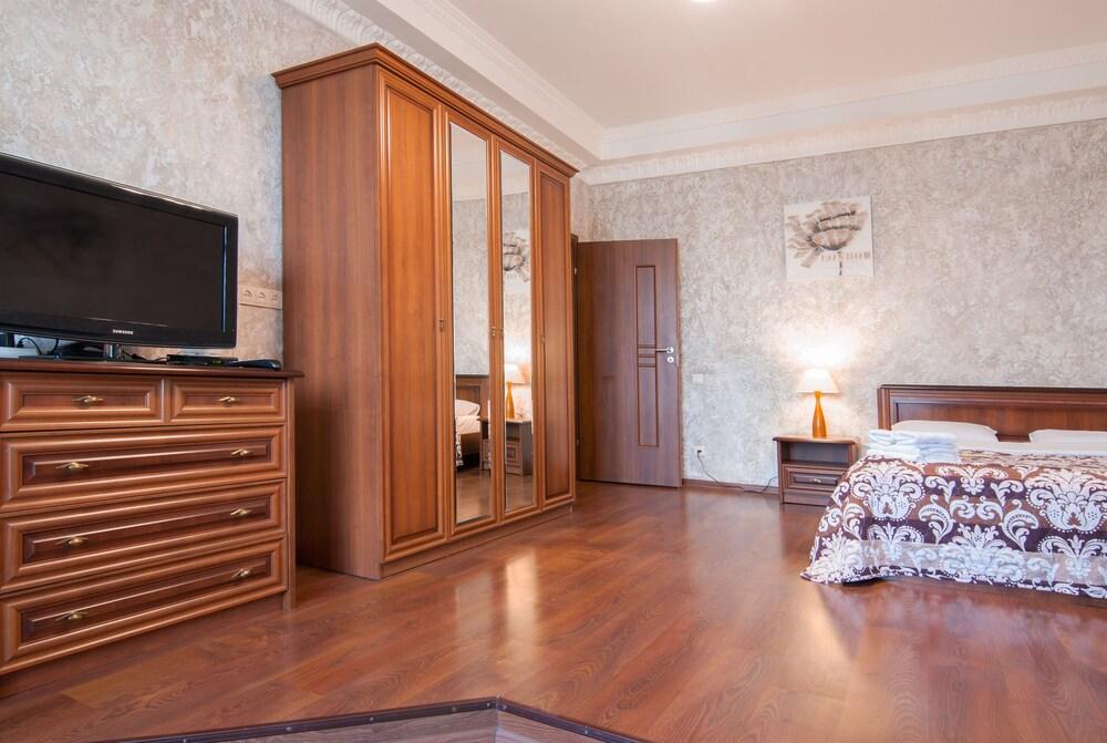Home-Hotel Kostelnaya 10 - Room