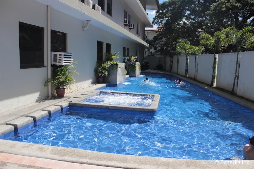 Subic Bay Venezia Hotel - Outdoor Pool