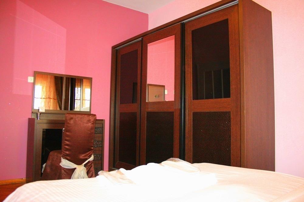 Nisa Sultan Apart Hotel - Room