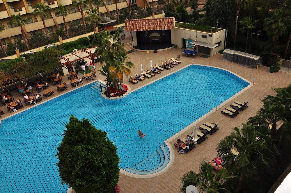 Port Side Resort - All Inclusive - Outdoor Pool