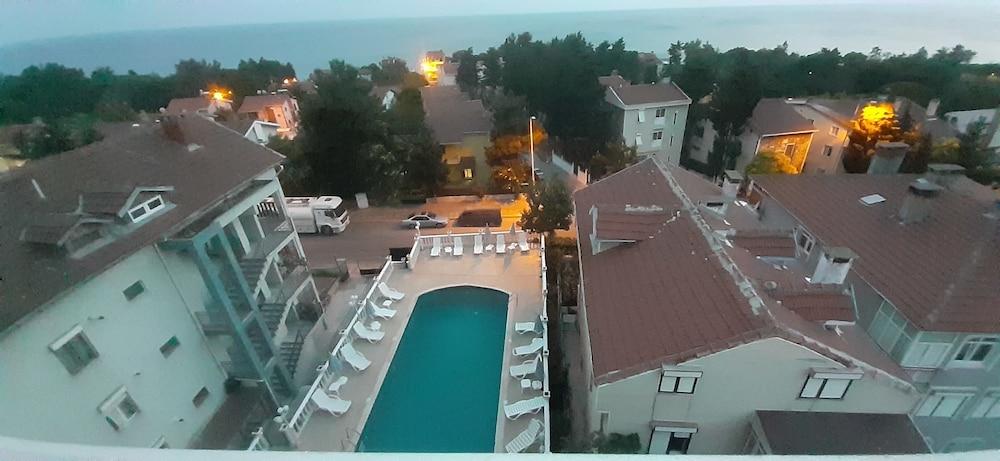 Sancak Hotel - Outdoor Pool