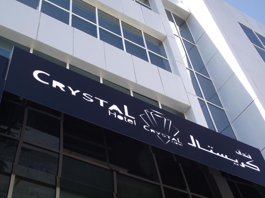 Crystal Hotel - Sample description