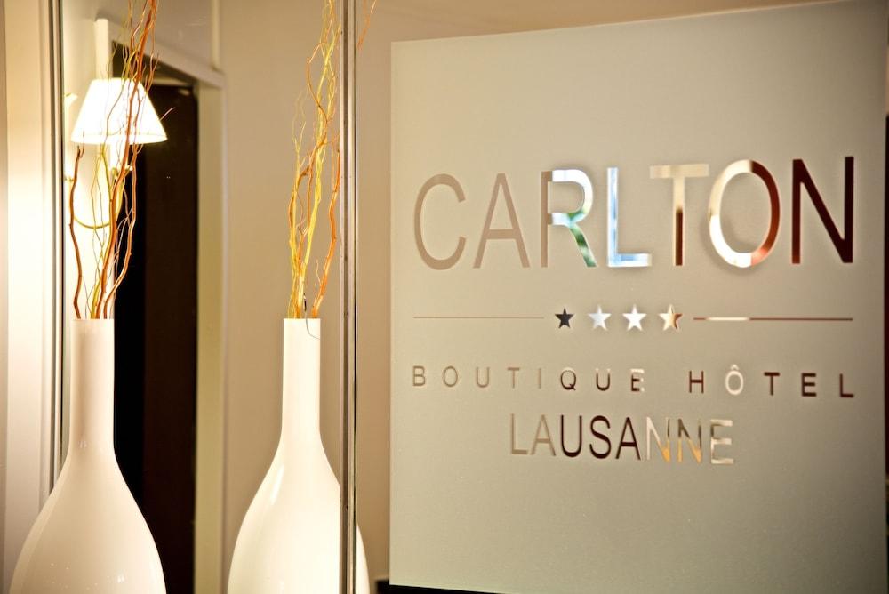 Carlton Lausanne Boutique Hotel - Interior Entrance