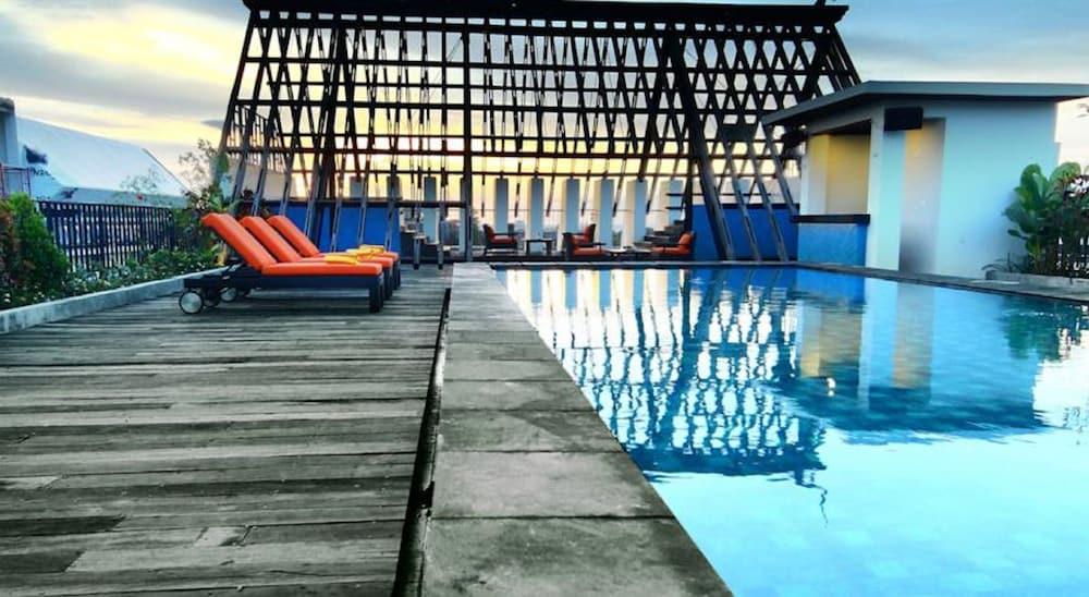 Sun Island Hotel & Spa Legian - Pool
