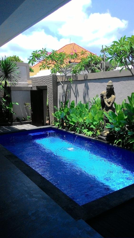 Buana Bali Villas & Spa - Outdoor Pool