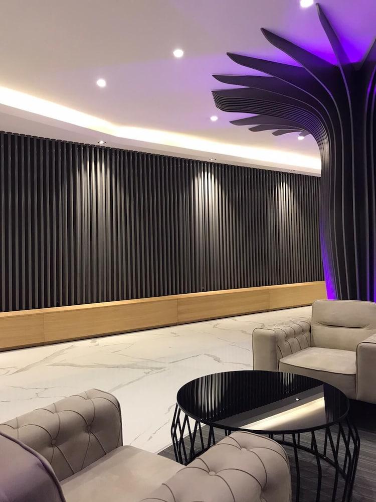 أكول هوتل - Lobby Lounge