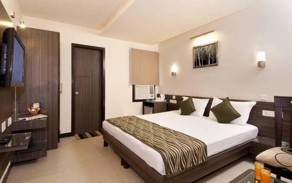 Hotel Shree Residency - Featured Image